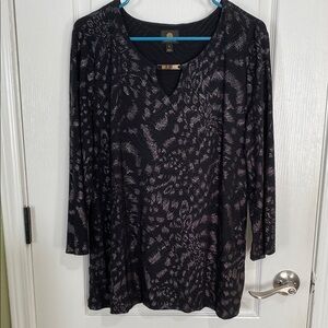 Black and Silver Patterned Blouse